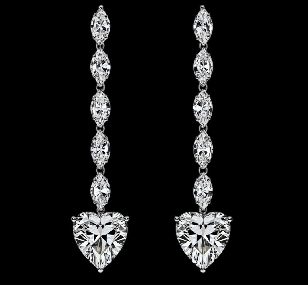 Orecchini in Oro 18k e Diamanit Naturali.