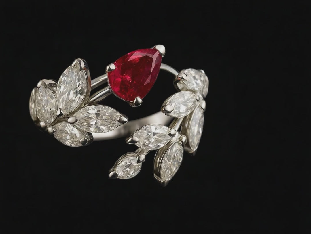 Anello "Rosattina" in Oro 18k Rubino Naturale e Diamanti Taglio Marquise